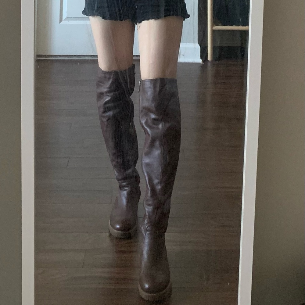 Over knee boots